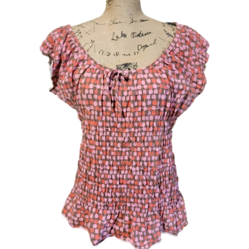 DKNY Jeans Pink short sleeve tie front smocked waist top.